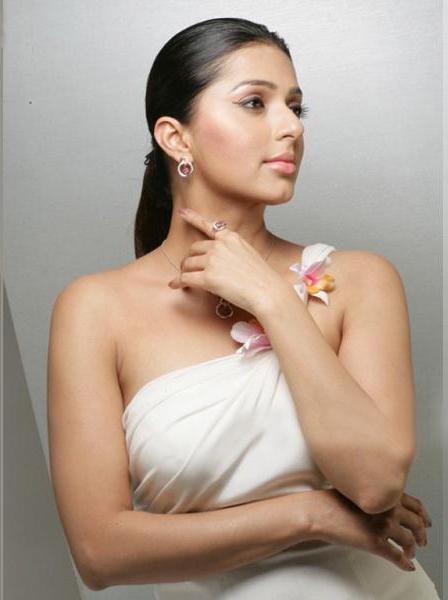 bhumika chawla unseen new latest photos